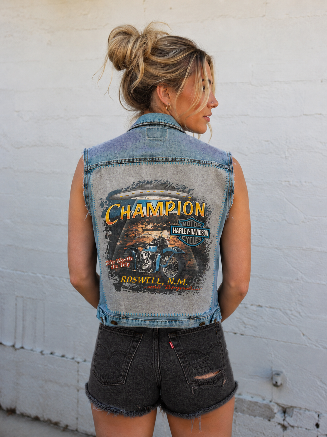 Harley-Davidson Denim Vest with Roswell NM Back Graphic | Size Medium