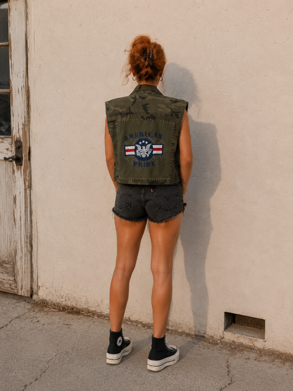 American Pride Cropped Camo Vest | Size Medium